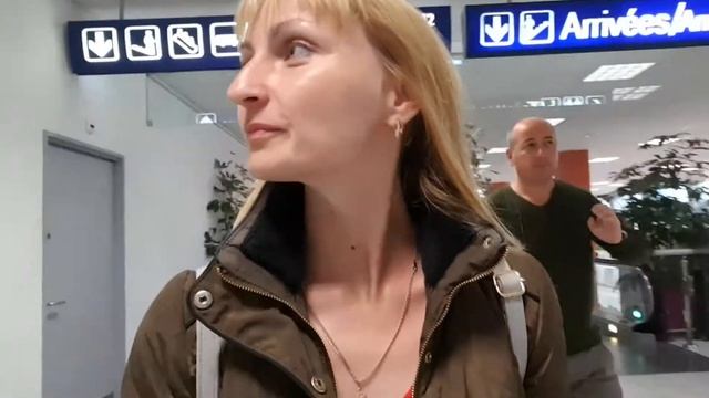 Ницца??, до свиданья!! Аэропорт, шикарные виды с окна самолета на лазурное побережье? смотреть онлайн