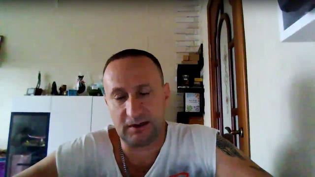 МУЛАДХАРА Мула переводится как корень. То есть, корневая чакра. Считается источником жизненной силы,