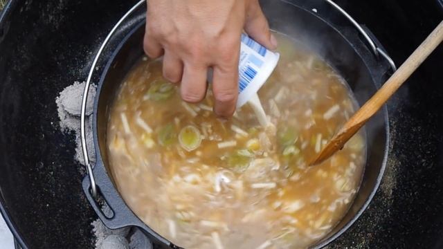 Deftige Knoblauchsuppe, Die Haut Nicht Nur Dracula Um - Die Sachsengriller