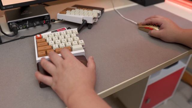 My Recommended Peripherals! + Work From Home, Game From Home Setup Tour 2020 смотреть онлайн