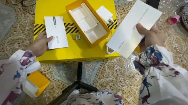 Unboxing REALME C55 256 GB Noon смотреть онлайн