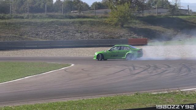 Drift Test Day at Modena Circuit: BMW E46 V10, E30 Touring V8, Subaru Impreza RWD & More смотреть онлайн