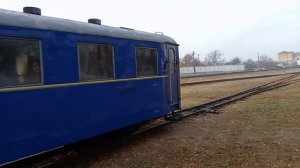 узкоколейный поезд на ст. Гайворон/narrow-gauge train at the station. Gaivoron