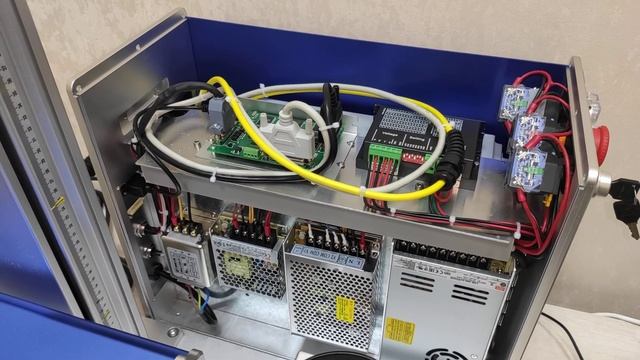 Знакомьтесь - Raycus - просто Raycus 30Q