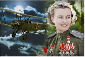 НОЧНЫЕ ЛАСТОЧКИ ИЛИ НОЧНЫЕ ВЕДЬМЫ..ИХ БОЯЛИСЬ ВСЕ НЕМЦЫ..