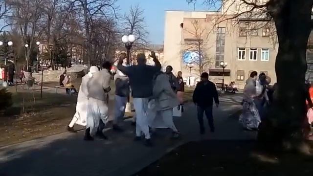 Рикша в Умани смотреть онлайн