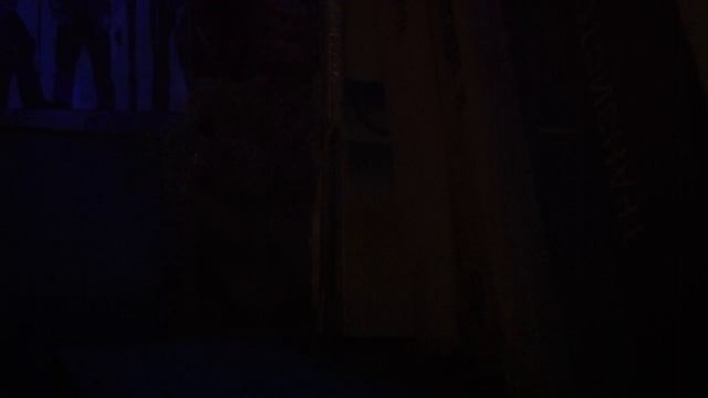 Свечение в темноте таблеток от горла Hexoraletten смотреть онлайн