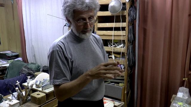 В мастерской художника Андрея Черкасова #Андрей_Черкасов (серия 1) #Керамика #Мастерская_художника смотреть онлайн