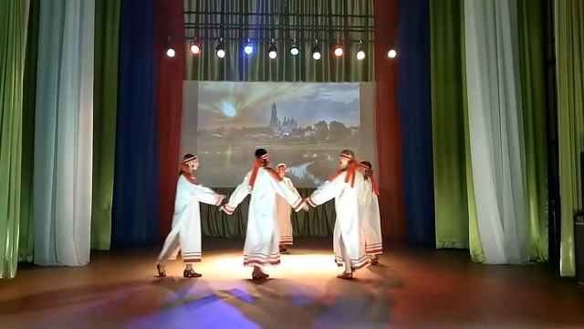 "Русь православная" - танцевальный коллектив "Сюрприз" смотреть онлайн