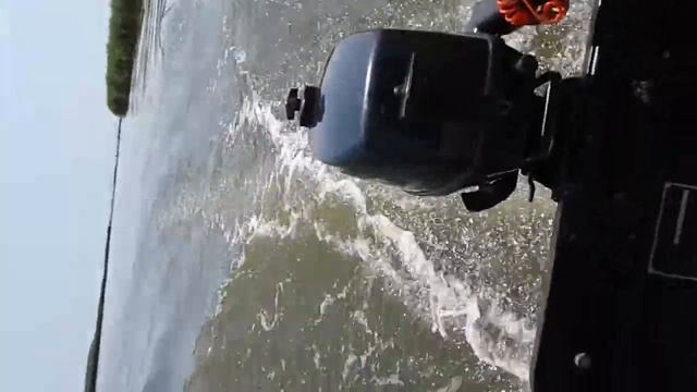 Работа лодочного мотора Parsun 3.6 на лодке ПВХ 2.9м