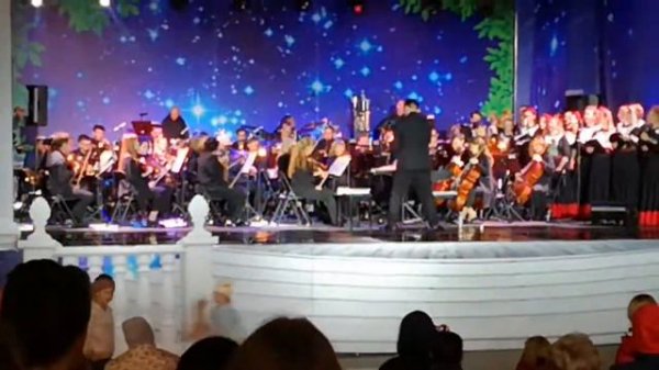 Mortal combat video game soundtrack main theme music Belarus Radio Symphony Orchestra street concer