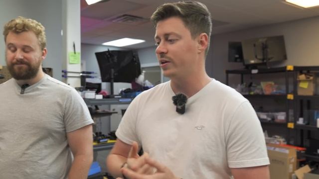 This is Your Next Budget Gaming Laptop! смотреть онлайн