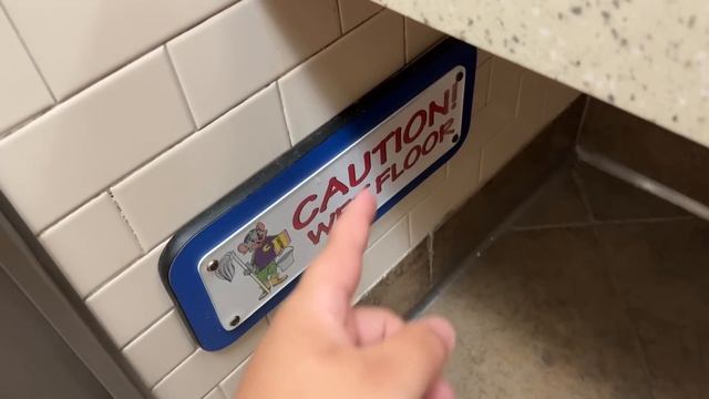 This Chuck E. Cheese Location Is About To Change Forever смотреть онлайн
