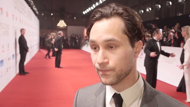 Red Carpet Interview mit Ludwig Trepte | GOLDENE KAMERA 2016 смотреть онлайн