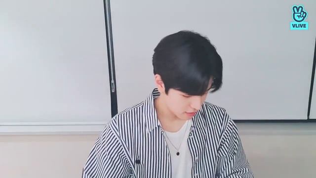 [РУС САБЫ] Stray Kids Seungmin V Live "Маленькое, но значимое счастье Сынмина эп.18" смотреть онлайн