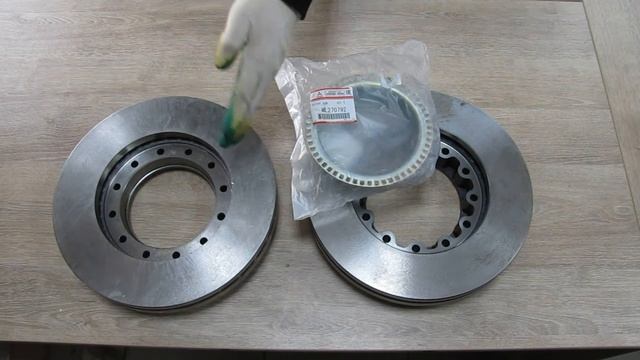 Задний тормозной диск Mitsubishi Fuso Canter смотреть онлайн