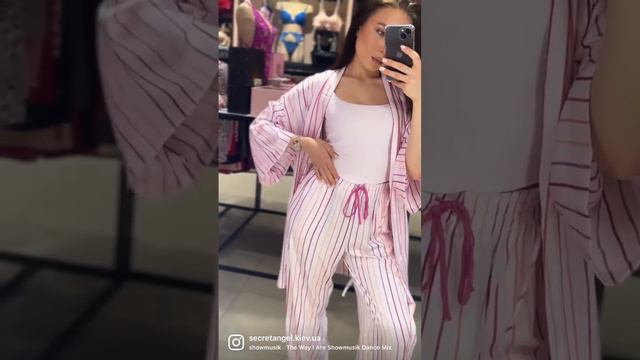 Сатинова піжама 3-Piece PJ Set Victoria's Secret - найочікуваніший подарунок ❤️ смотреть онлайн