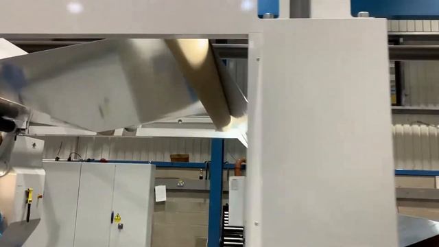 Jade Secondary Slitter Rewinder смотреть онлайн