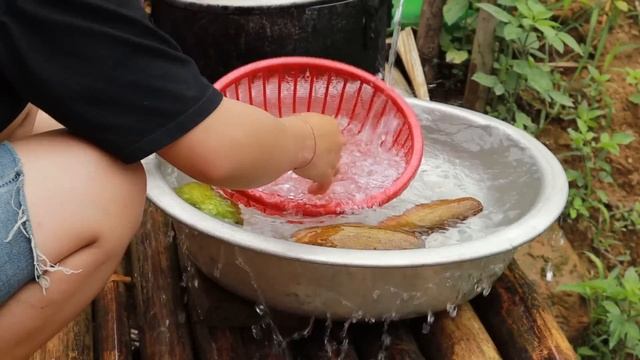 Building a new life episode 26 | harvest melons, black beans and white beans | Live with nature смотреть онлайн