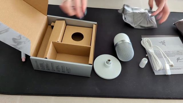 Razer Siren Mini unboxing - ASRM no talking смотреть онлайн
