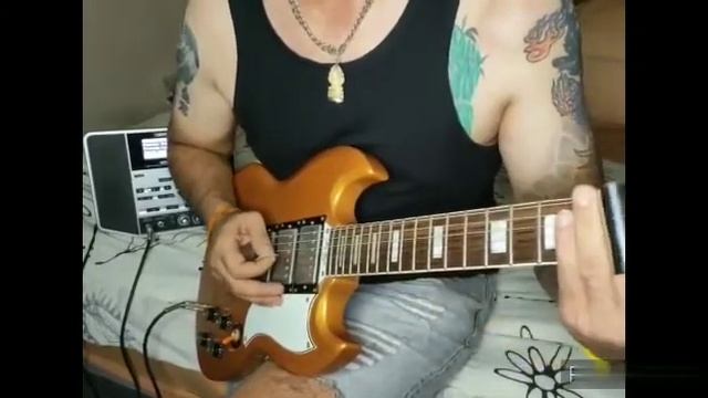 Pink Floyd - high hopes solo on Boss eband j-s10 смотреть онлайн