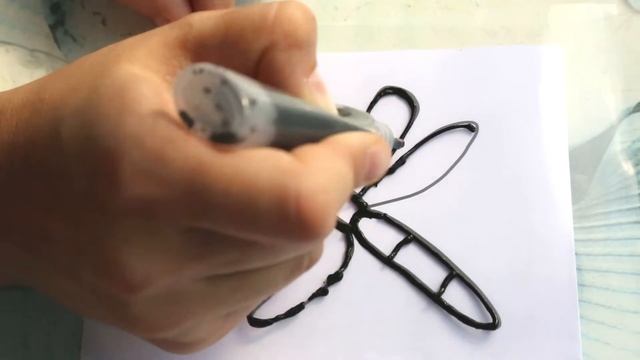 Рисуем стрекозу витражными красками. Видео для детей смотреть онлайн