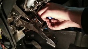 Установка открытия багажника с сигнализации на лада гранта. Оторожно мат