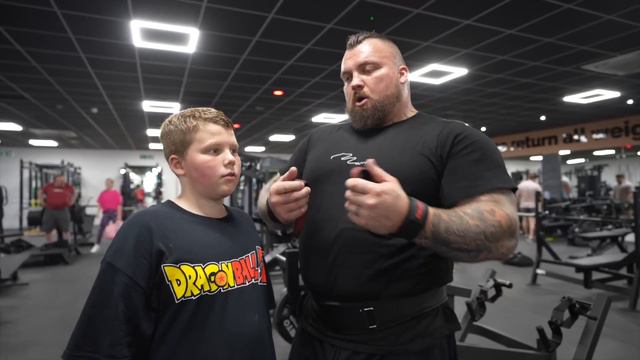 10 Year Old DEADLIFTS 160lbs! Ft. Eddie Hall