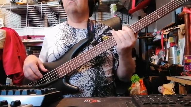 Helen St. John - Love Theme From Flashdance (Didier Cover Bass) смотреть онлайн