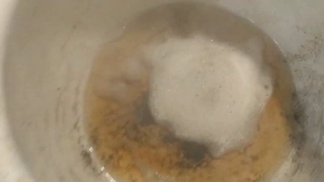 Как очистить пригоревшую кастрюлю от плотного нагара недорого за 5 - 10 минут смотреть онлайн