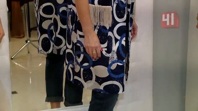 С чем носить жилеты смотреть онлайн