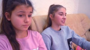 ТРОЛЛИМ СТАРШЕКЛАССНИЦ!!