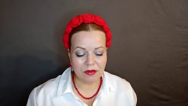 Стихи "Пенопластовый лед жжет" Серафима Смолина смотреть онлайн