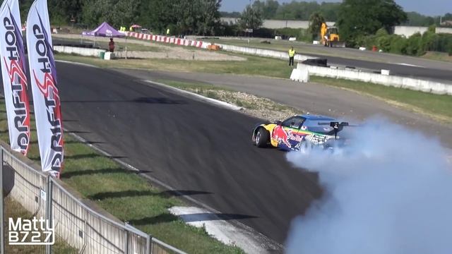 LOUD Nissan 200SX S13 Pick-Up Drift Car - 630HP LS7 Swap BRUTAL V8 Sound! смотреть онлайн