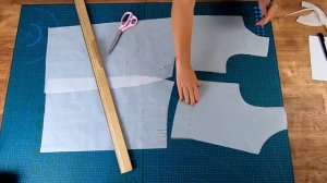 Модное и удобное платье бохо с необычной линией талии. Моделирование и раскрой.mp4