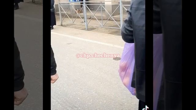 В Хасавюрте шакалы забирают Чеченцев смотреть онлайн