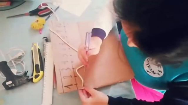 Recta numérica para sumar, restar y comparar cantidades de mayer qué, y menor qué смотреть онлайн