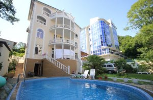 Отдых в Дагомысе. Гостевой дом "Анна-Вояж"