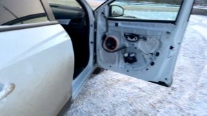 Замена штатных динамиков в Renault Fluence на DL Audio Gryphon Lite 165 за 1490 ₽