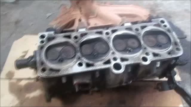 Ремонт ГБЦ в Volkswagen Passat B3 1.8 1990г. Краткий обзор ремонта смотреть онлайн