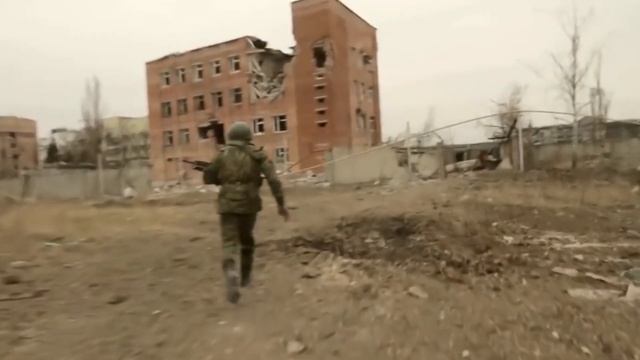 «А мы лишь пешки той большой игры» - Вячеслав Юшкевич смотреть онлайн