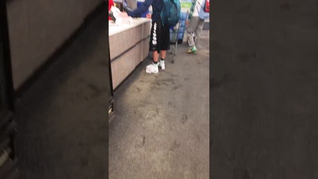 Sneakerheads Be Like "Double Bag 'Em or Naw?" The Struggle Is Real!! смотреть онлайн