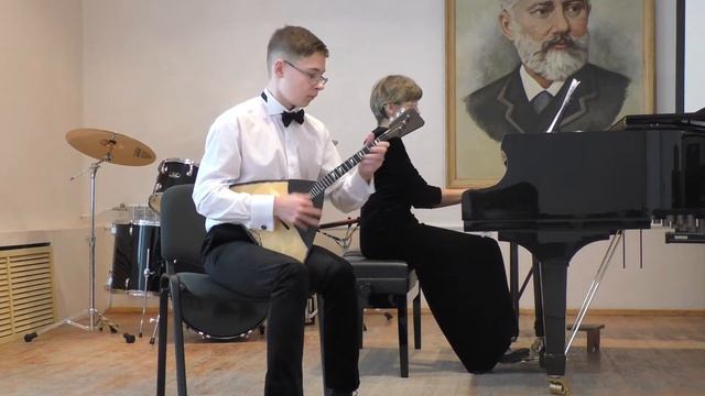 Александр Круглов, 7 класс, Н. Ризоль Русские напевы смотреть онлайн