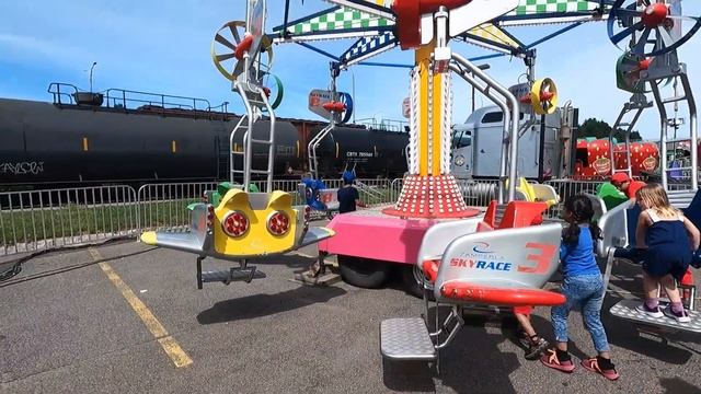 Amusement Park Saint John смотреть онлайн