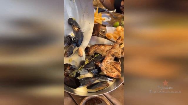 Ксения Бородина на обеде в Бодруме в Турции смотреть онлайн