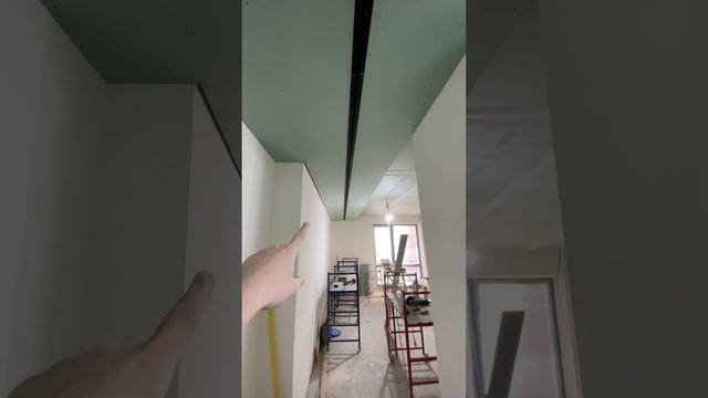 Зачем углы 90 #отделка #ремонт #ремонтквартир #мастер #стройка #штукатурка #diy #стройдвиж #маляр смотреть онлайн