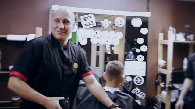 Стрижка за 30 секунд. Тайминг стрижки в МУЖИКИ. ПРО. Смотреть до конца))) смотреть онлайн