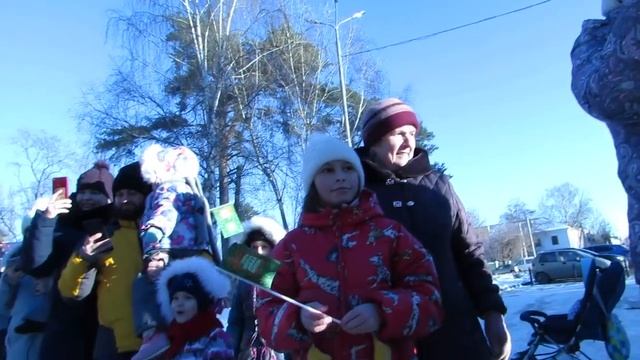 Дед Мороз прибыл из Великого Устюга в Казань смотреть онлайн