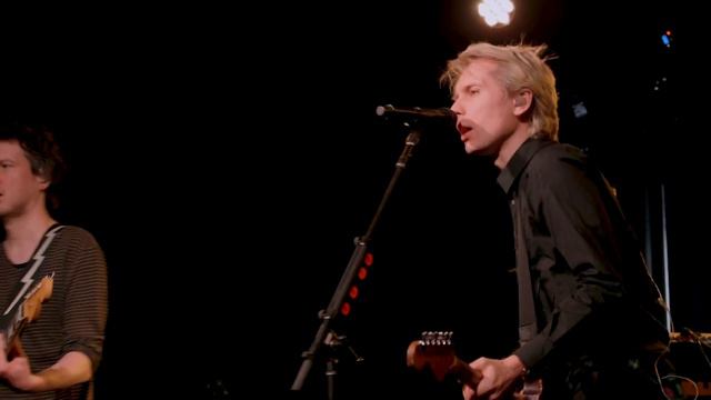 Franz Ferdinand - Always Ascending