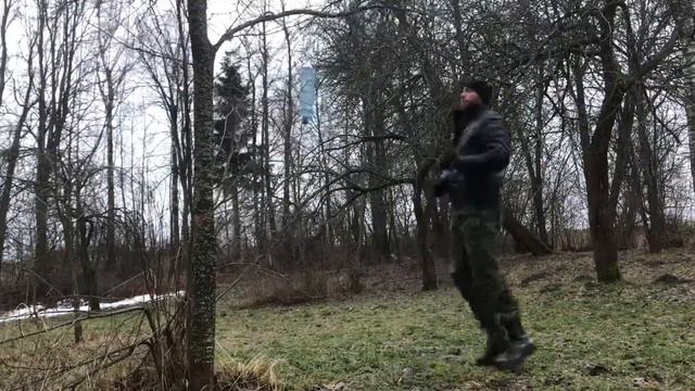 Вертушка! Удар с разворота ногой! смотреть онлайн